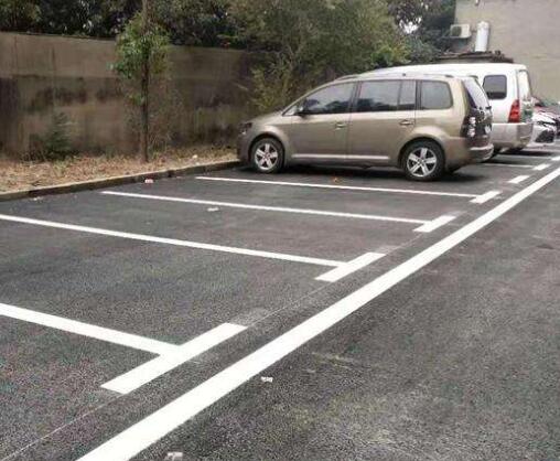 徐州小區(qū)廠區(qū)停車位劃線公司有哪幾家？推薦江蘇中穎