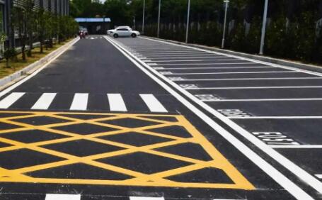 蘇州工廠內道路7米寬該如何劃線？