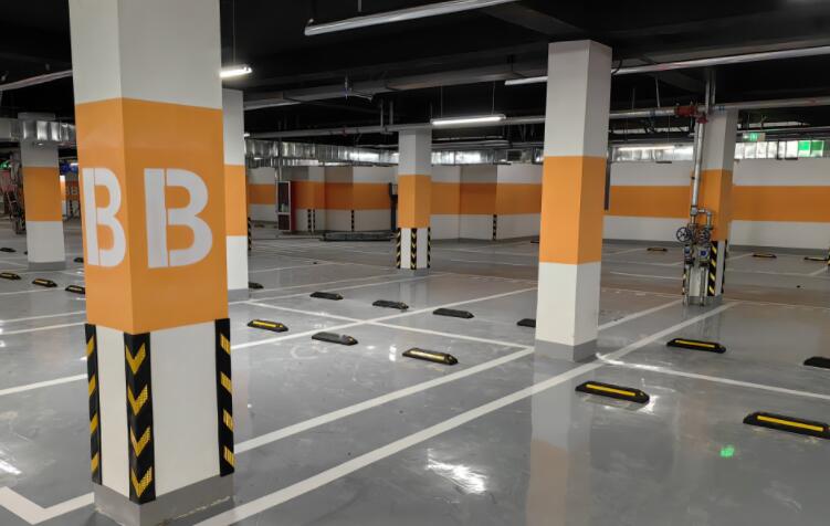 如何選擇南京停車場劃線的材料？停車位劃線用什么材料 